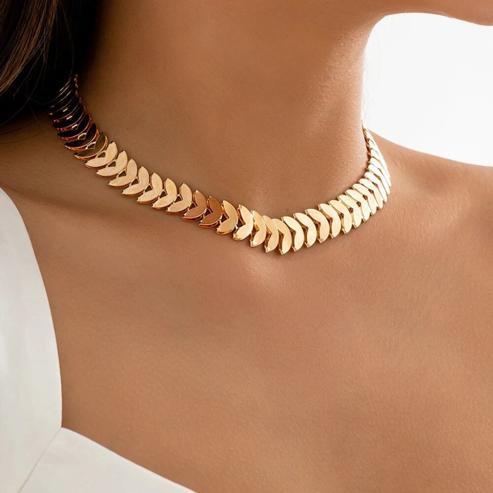 Gold Petal Shape Choker Necklace